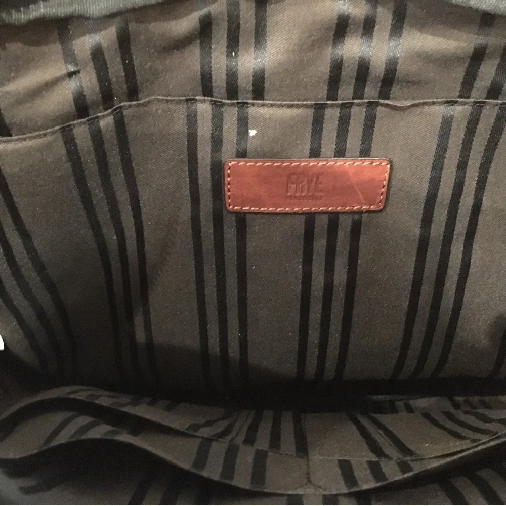 NWOT Frye Logan Slim Leather Briefcase - cognac